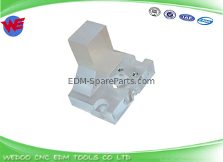 A290-8119-Z783 Fanuc EDM 아크릴 실린더 베이스 실린더 베이스 42*43*29.6MM