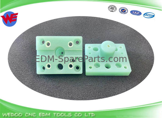 A290-8130-X763 Fanuc 격리기 EDM 부품 하부 제트 블록 54*43*10*26MM a-B 시리즈