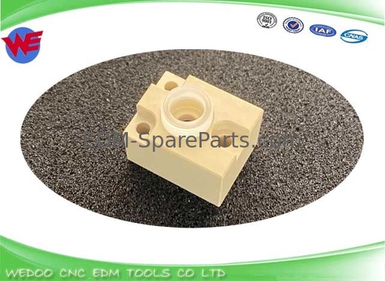 튜브 베이스 파이프 블록 A290-8112-X689 파이프 베이스 Fanuc 0iB 26 X 20 X 17 mm