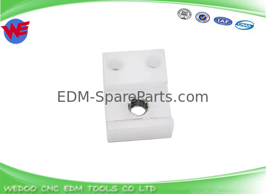 A290-8119-X692 Chuck 14*10*4.6MM Fanuc 와이어 EDM 손가락 AWT EDM 예비 부품