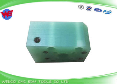 격리판 가이드 베이스 F323 A290-8120-X764 Fanuc EDM 예비 부품 56*40*26T